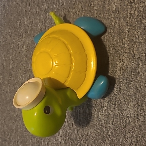 Vintage Fisher Price 1977  Turtle with Sailor hat walking pull toy - Picture 1 of 3